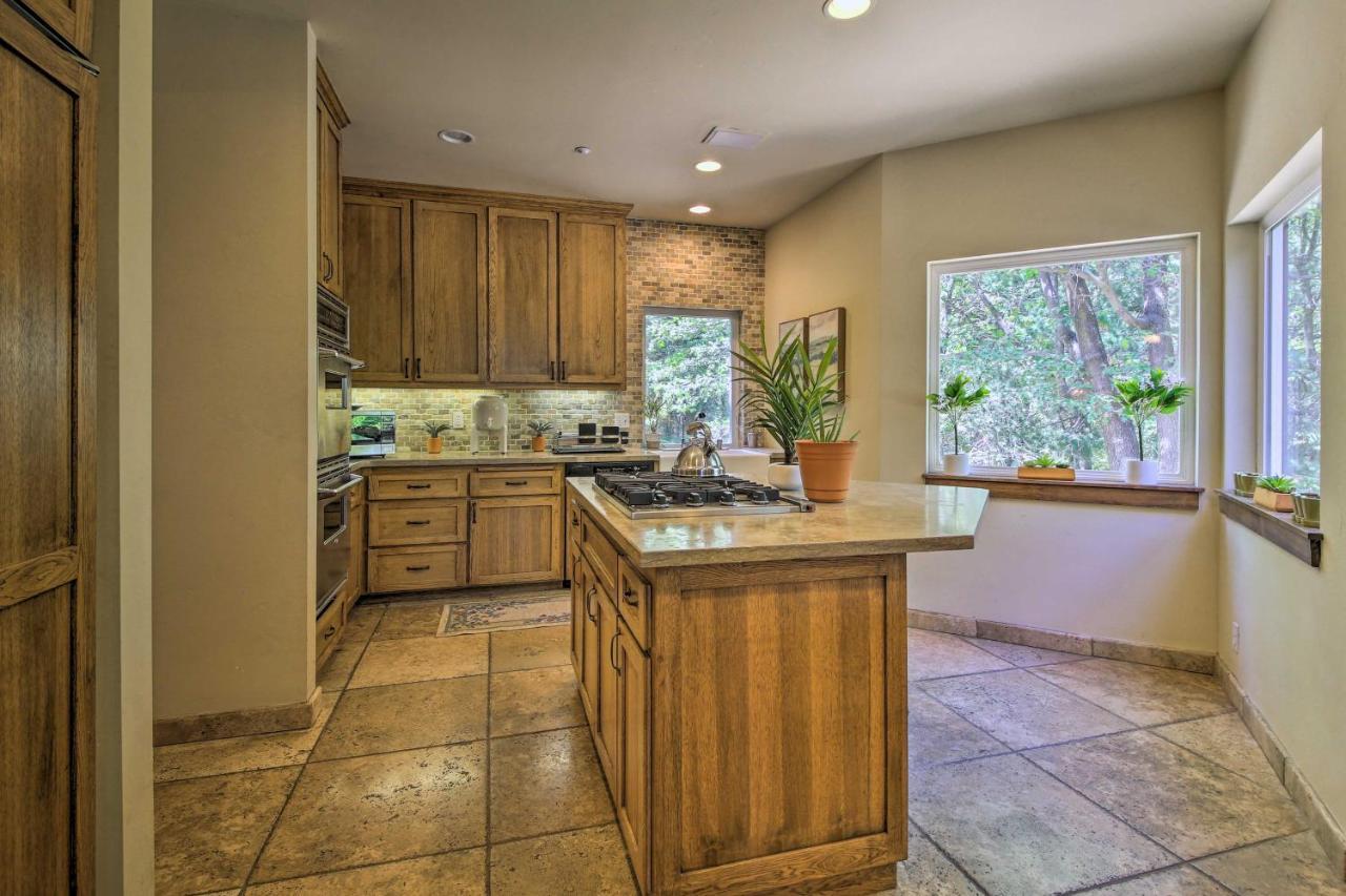 Incredible Lake Arrowhead Home With Views And Decks! Ngoại thất bức ảnh