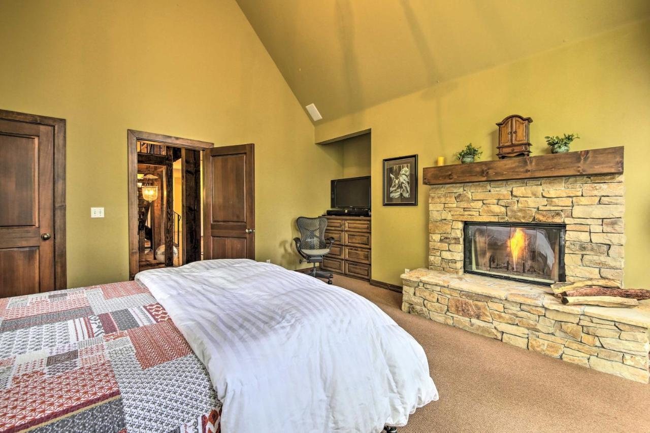 Incredible Lake Arrowhead Home With Views And Decks! Ngoại thất bức ảnh